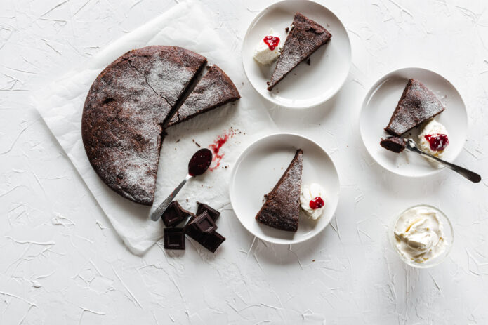 KLADDKAKA. SWEDISH CHOCOLATE CAKE. - Meriendas de Pasión